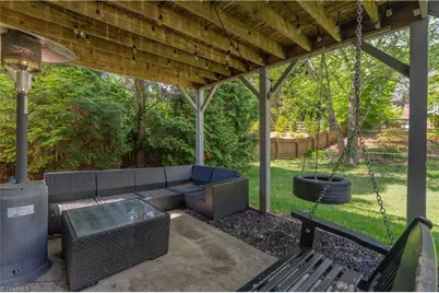 435 Ashbry Run Drive, Winston-Salem, NC 27106 - Photo 15