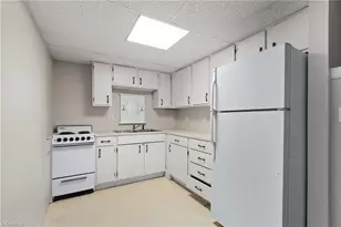 321 Bexley Dr, Winston-Salem, NC 27104 - Photo 25