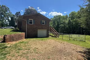 2063 Rock Creek Rd, North Wilkesboro, NC 28659 - Photo 21