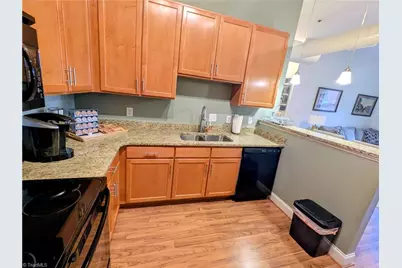 220 W Market Street #311, Greensboro, NC 27401 - Photo 5