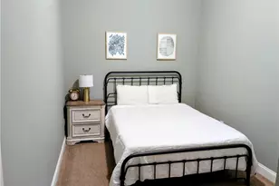 220 W Market St, Greensboro, NC 27401 - Photo 7