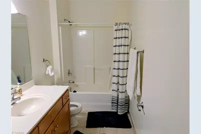220 W Market Street #311, Greensboro, NC 27401 - Photo 9