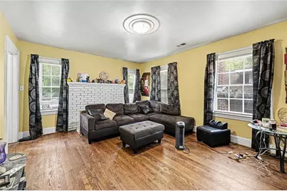 818 Hilltop Street, High Point, NC 27260 - Photo 5