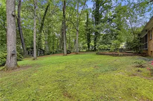 706 Friar Tuck Rd, Winston-Salem, NC 27104 - Photo 33