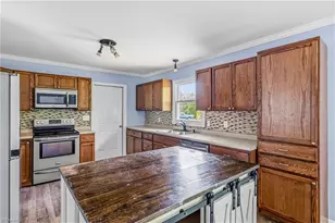 5217 Overlea Dr, Greensboro, NC 27407 - Photo 3
