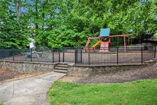 3215 Cottingham Ct, Greensboro, NC 27410 - Photo 29