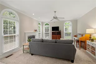3215 Cottingham Ct, Greensboro, NC 27410 - Photo 5