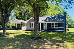 632 Stokesburg Rd, Walnut Cove, NC 27052 - Photo 9