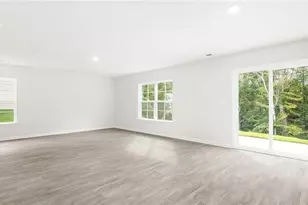 1 Jubilee Ct, Greensboro, NC 27406 - Photo 5