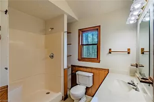 169 Tanglewood Dr, Mount Airy, NC 27030 - Photo 17