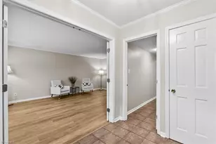 3210 Regents Park Ln, Greensboro, NC 27455 - Photo 5