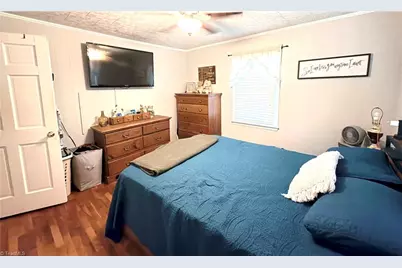 126 Auburn Avenue, Elkin, NC 28621 - Photo 13