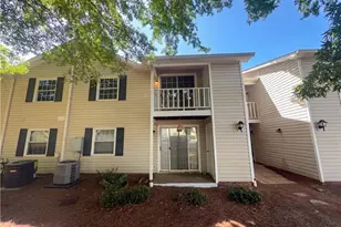 5655 Hornaday Rd, Greensboro, NC 27409 - Photo 5