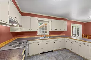 112 Florence St, Graham, NC 27253 - Photo 11