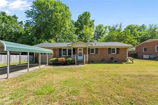 112 Florence St, Graham, NC 27253 - Photo 3