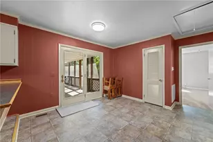 112 Florence St, Graham, NC 27253 - Photo 13