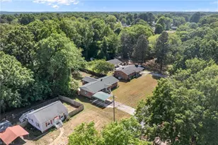 112 Florence St, Graham, NC 27253 - Photo 27
