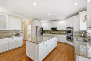 736 Meadowood Dr, Burlington, NC 27215 - Photo 15