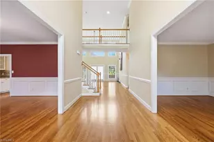 736 Meadowood Dr, Burlington, NC 27215 - Photo 5