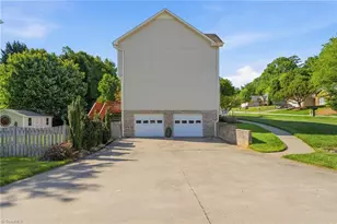 105 Honeyridge Ct, Lewisville, NC 27023 - Photo 47