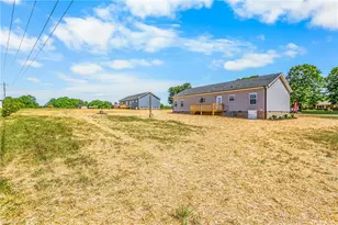 4735 Nc Hwy 67, Boonville, NC 27011 - Photo 31