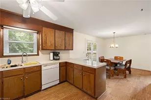 424 West St, King, NC 27021 - Photo 11