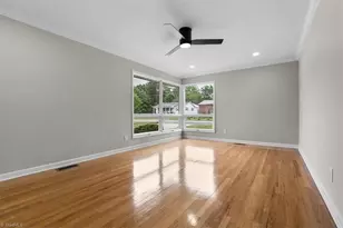 912 Hilltop Blvd, Reidsville, NC 27320 - Photo 9