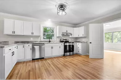 912 Hilltop Boulevard, Reidsville, NC 27320 - Photo 17