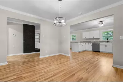 912 Hilltop Boulevard, Reidsville, NC 27320 - Photo 25