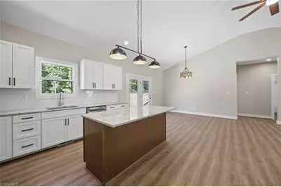434 Potters Landing, Denton, NC 27239 - Photo 13