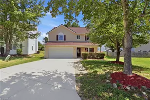 4 Vodington Cir, Greensboro, NC 27405 - Photo 1