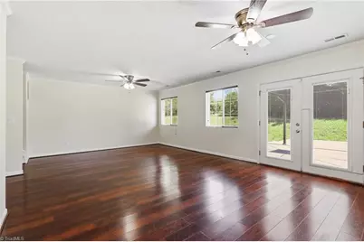 4 Vodington Circle, Greensboro, NC 27405 - Photo 7