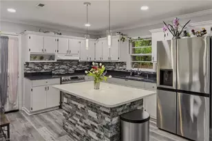 104 Jacklyn Ct, High Point, NC 27265 - Photo 11
