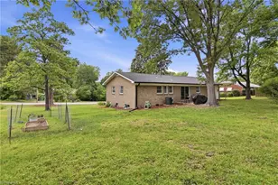 104 Jacklyn Ct, High Point, NC 27265 - Photo 29