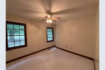 124 Clydes Drive, Reidsville, NC 27320 - Photo 35