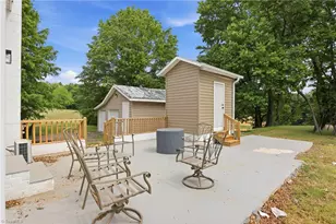 391 & 395 Poplar Springs Rd, Elkin, NC 28621 - Photo 23