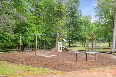 410 Potters Landing, Denton, NC 27239 - Photo 33