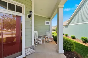 1005 Bryant Ct, Mebane, NC 27302 - Photo 3