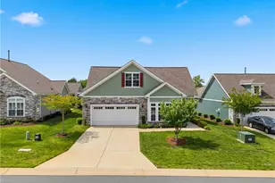 1005 Bryant Ct, Mebane, NC 27302 - Photo 1