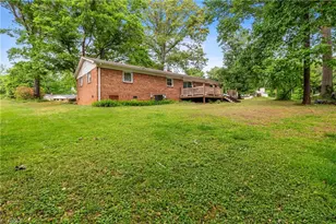 312 Tanbark Ln, Kernersville, NC 27284 - Photo 7