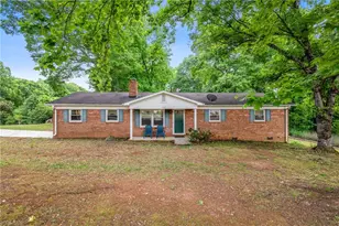 312 Tanbark Ln, Kernersville, NC 27284 - Photo 3