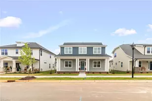 1640 Cross Vlg Ave, Kernersville, NC 27284 - Photo 3