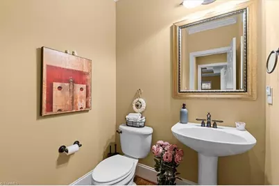 36 Willett Way, Greensboro, NC 27408 - Photo 13