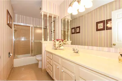 1 Fountain Manor Drive #B, Greensboro, NC 27405 - Photo 23