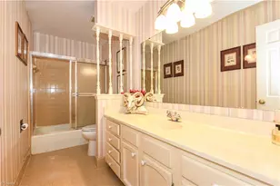 1 Fountain Manor Dr, Greensboro, NC 27405 - Photo 23