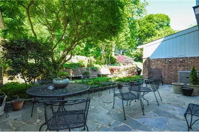 1 Fountain Manor Drive #B, Greensboro, NC 27405 - Photo 3