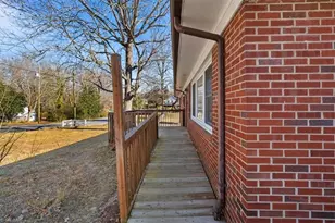 210 Sharon Ave, Asheboro, NC 27203 - Photo 3