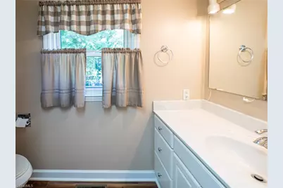 355 Nc Highway 700, Eden, NC 27288 - Photo 15