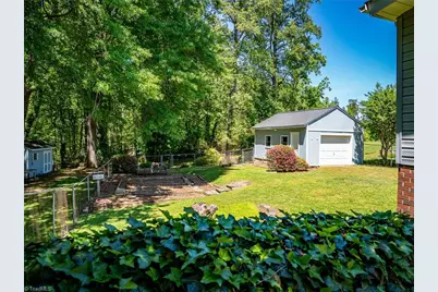 355 Nc Highway 700, Eden, NC 27288 - Photo 23