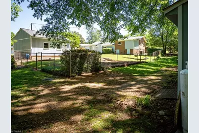 355 Nc Highway 700, Eden, NC 27288 - Photo 29
